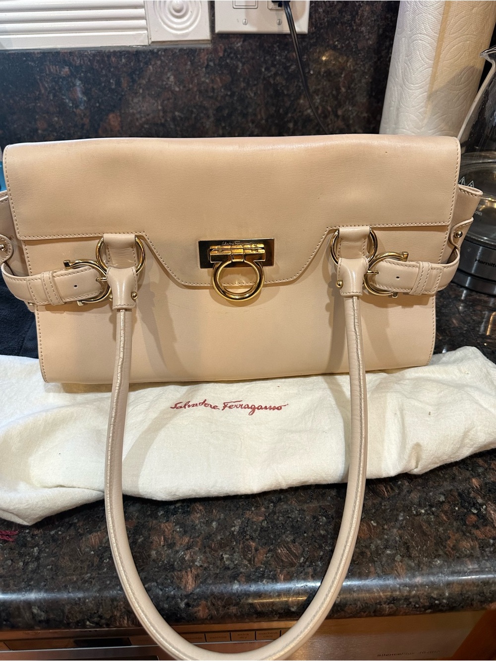 Authentic Salvatore Ferragamo Gancini Leather Tote Shoulder Bag Cream Beige READ